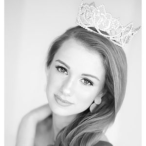 Meet your Posher, Katelyn